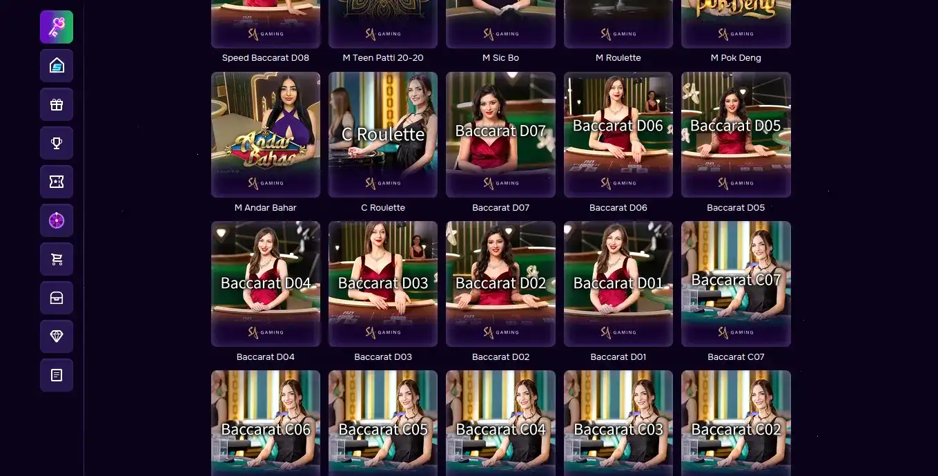 Интерфейс игровых автоматов казино Мотор на экране ноутбука